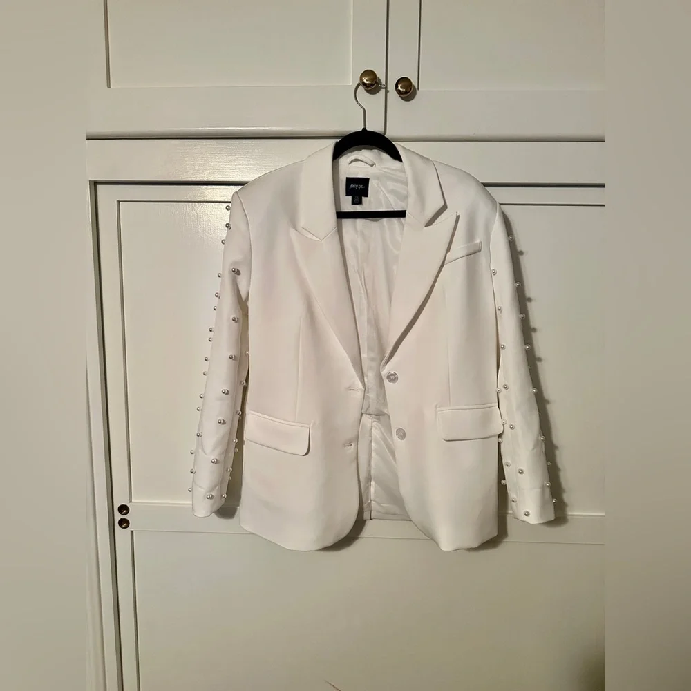 🧥Nasty Gal Premium Embellished Pearl Blazer🧥 - Picture 2 of 8
